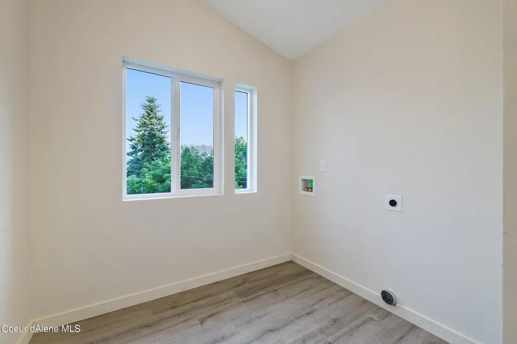 414 2nd Street Kellogg ID 83837