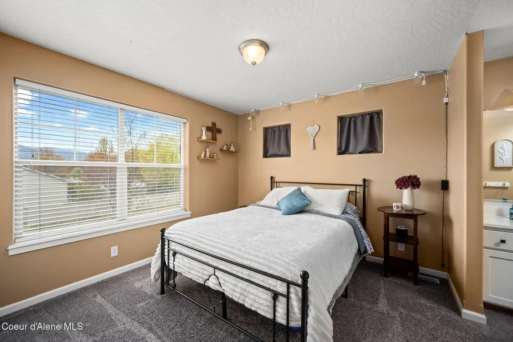 957 W Kalama Drive Post Falls ID 83854