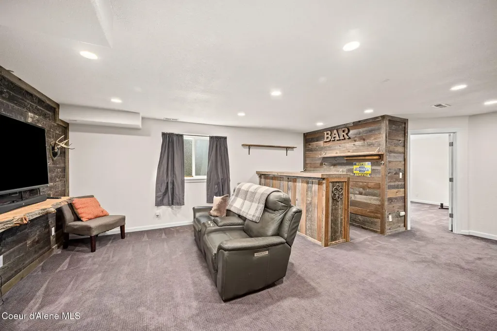 957 W Kalama Drive Post Falls ID 83854
