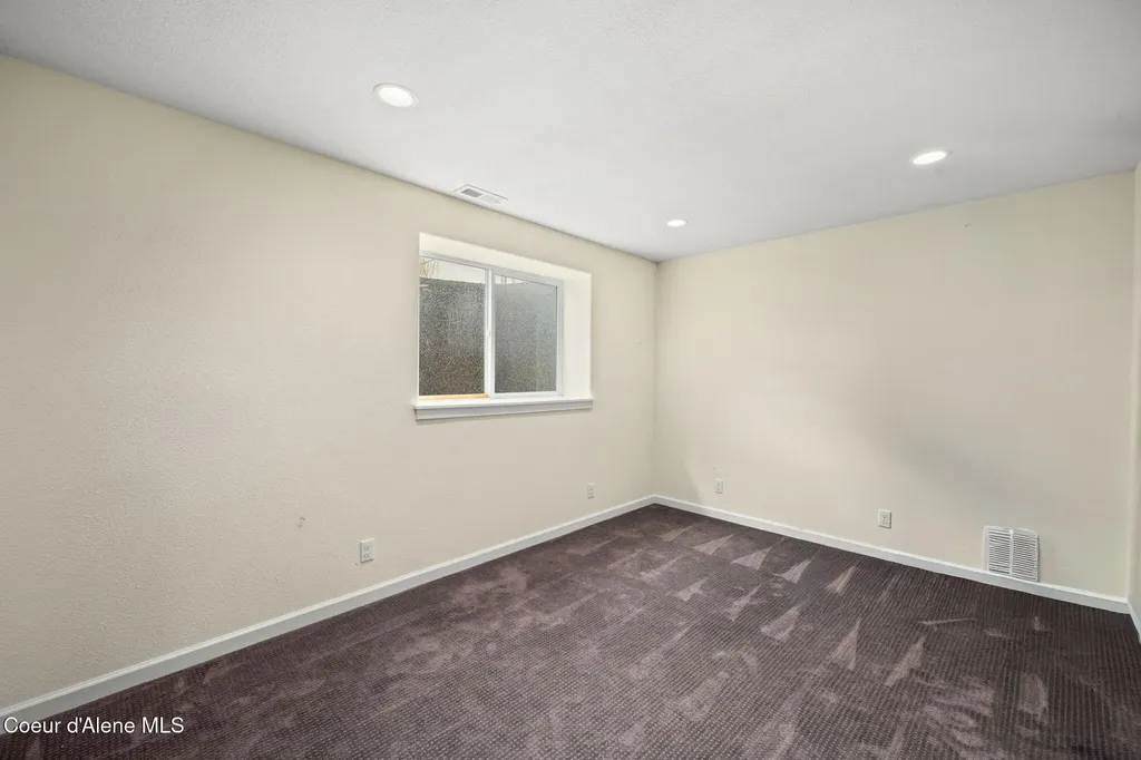957 W Kalama Drive Post Falls ID 83854