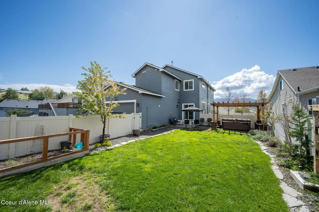 957 W Kalama Drive Post Falls ID 83854