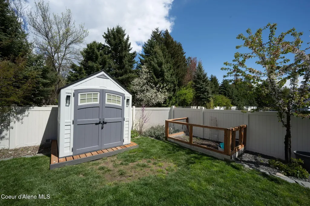 957 W Kalama Drive Post Falls ID 83854