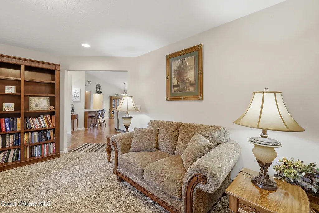 7007 N Davenport Street Dalton Gardens ID 83815