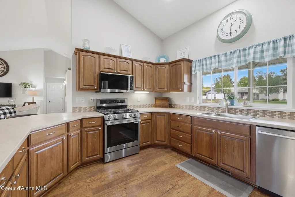 7007 N Davenport Street Dalton Gardens ID 83815