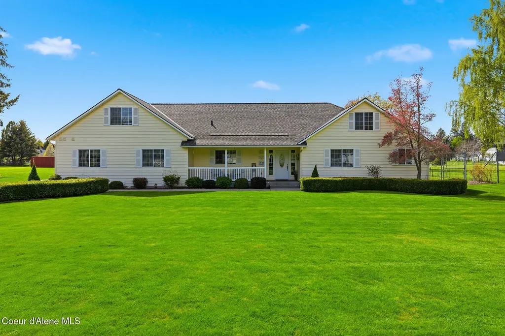 7007 N Davenport Street Dalton Gardens ID 83815