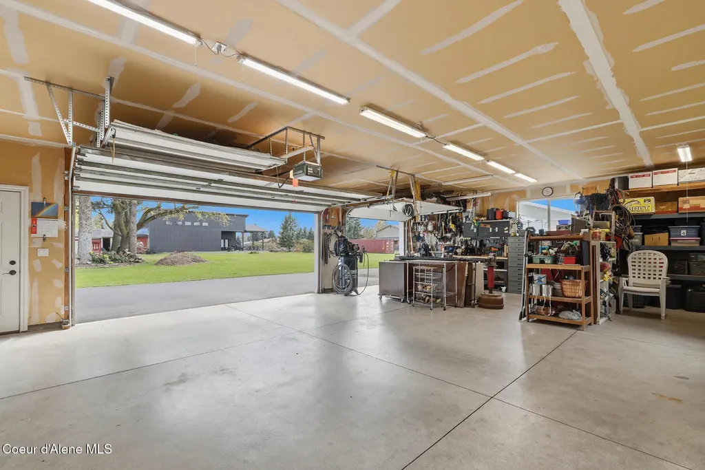 7007 N Davenport Street Dalton Gardens ID 83815