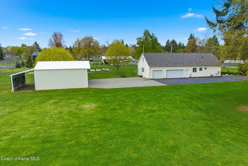 7007 N Davenport Street Dalton Gardens ID 83815
