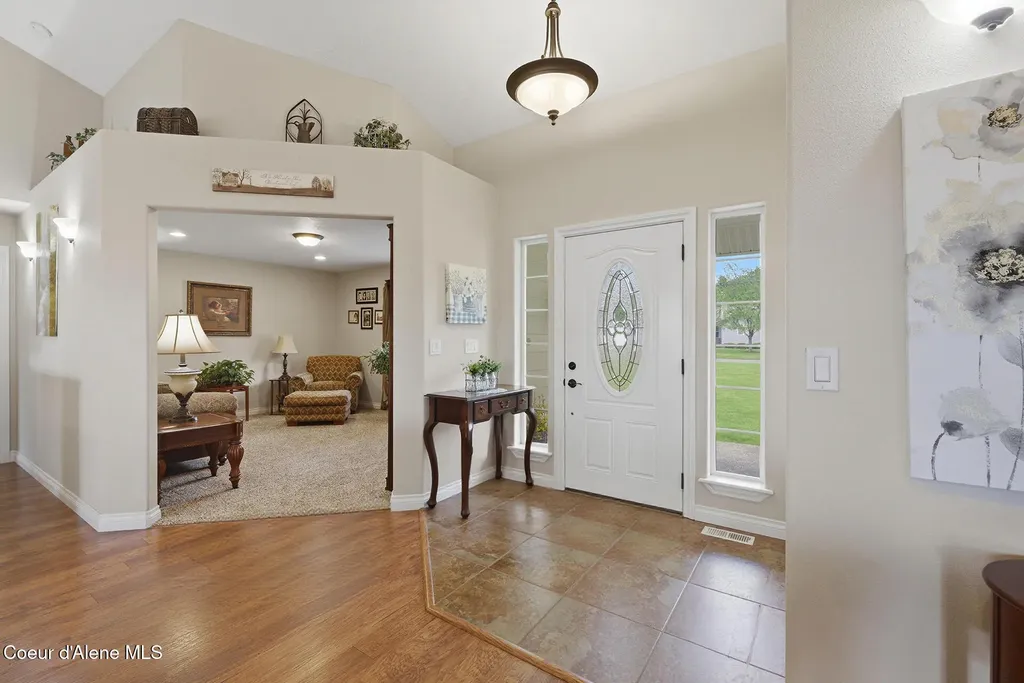 7007 N Davenport Street Dalton Gardens ID 83815