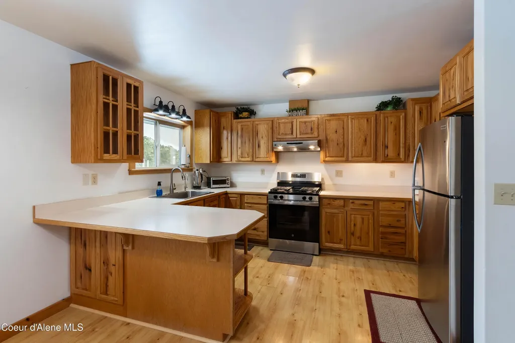 1657 E Dufort Road Sagle ID 83860