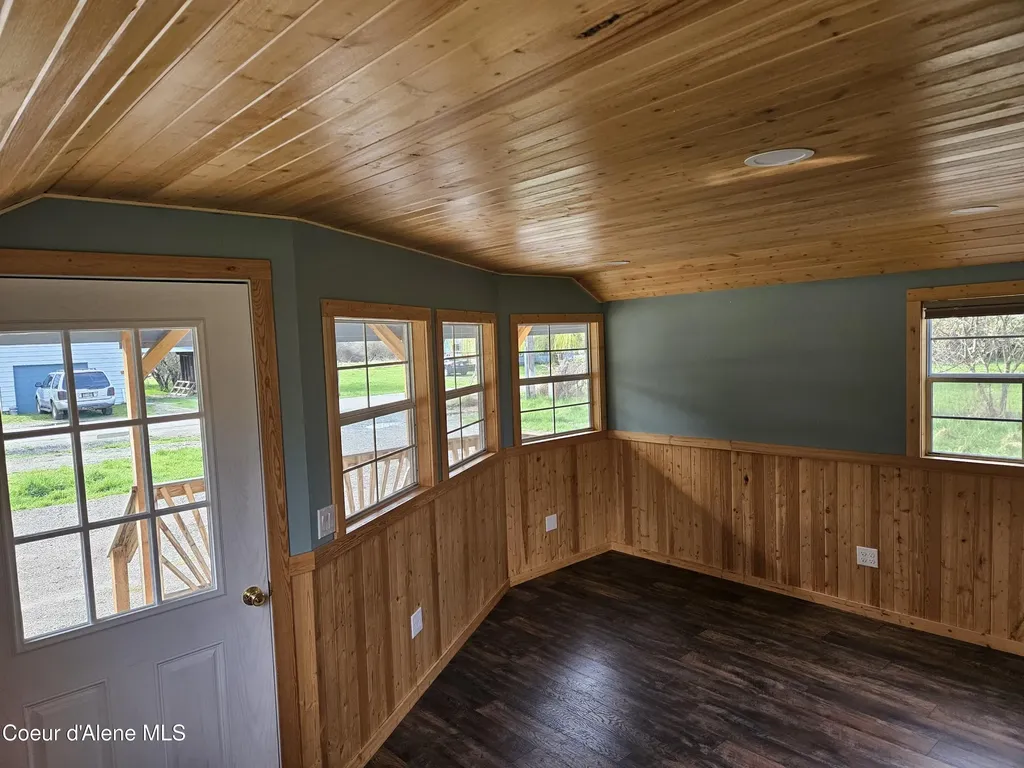 309 N Callahan Street Clark Fork ID 83811