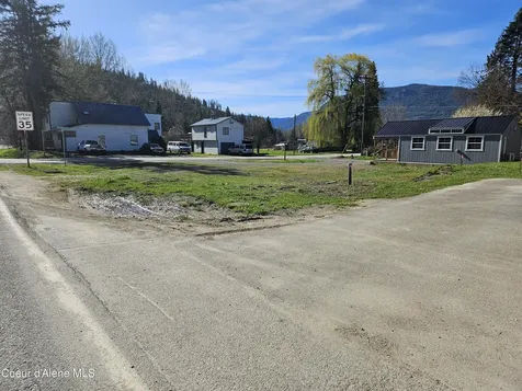 309 N Callahan Street Clark Fork ID 83811