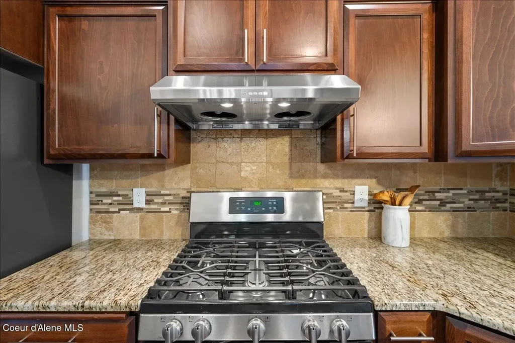 12409 W Wellington Avenue Post Falls ID 83854