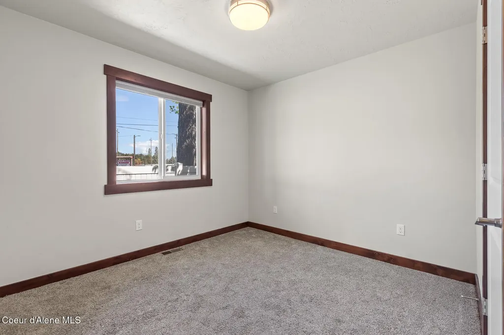 15382 N Washington Street Rathdrum ID 83858
