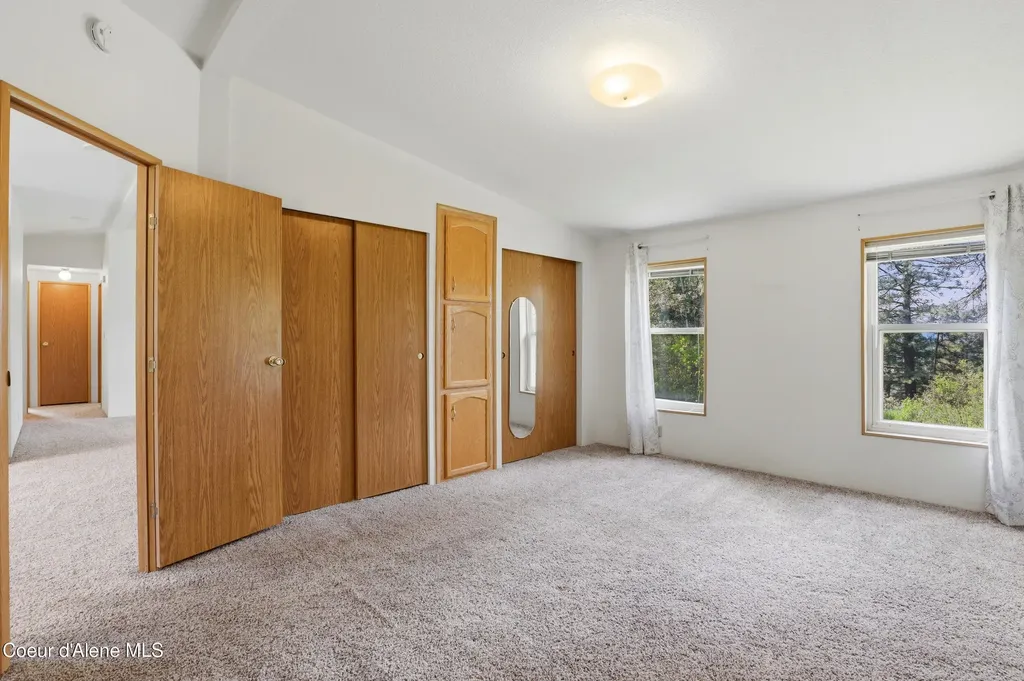15510 & 18 N Government Way Hayden ID 83835