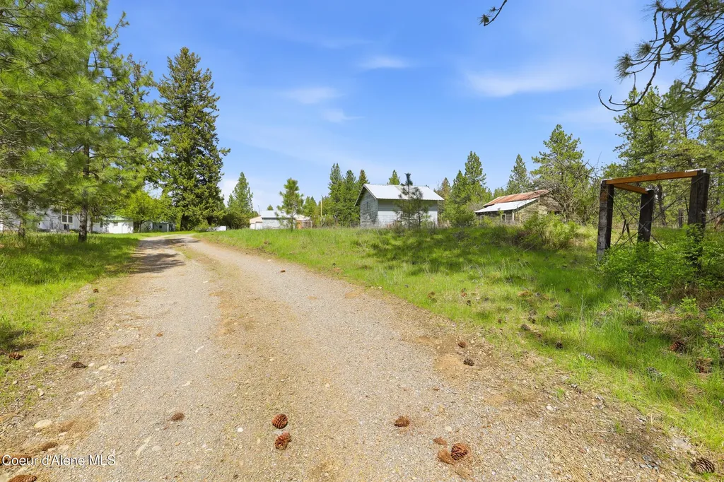 15510 & 18 N Government Way Hayden ID 83835