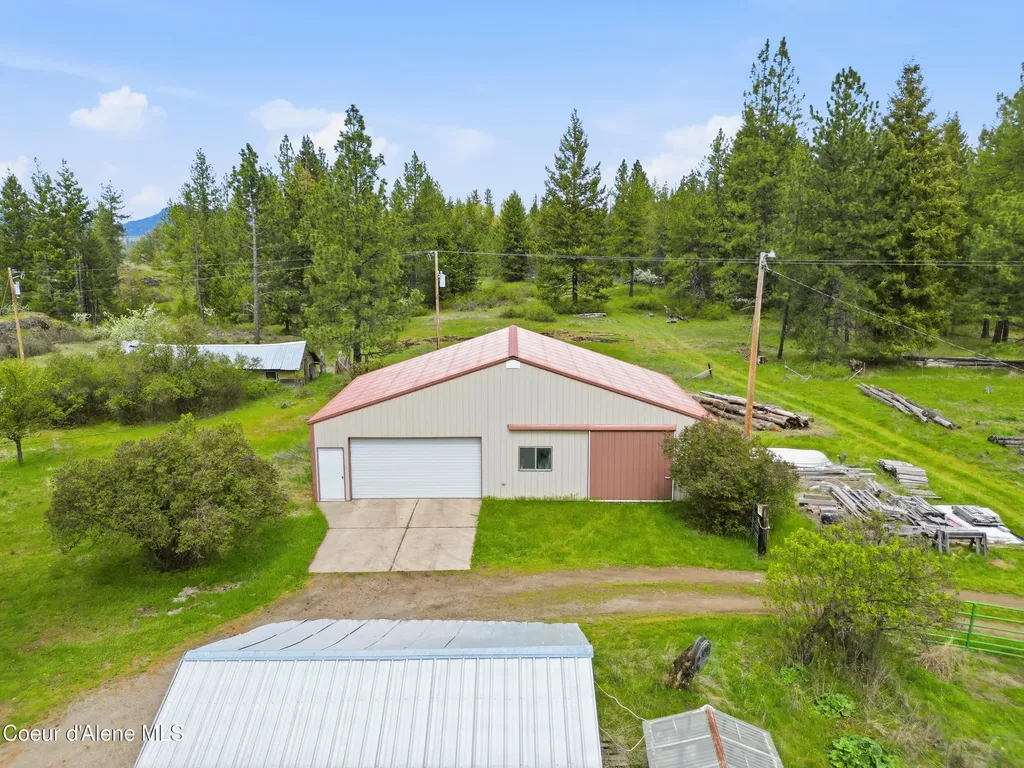 15510 & 18 N Government Way Hayden ID 83835