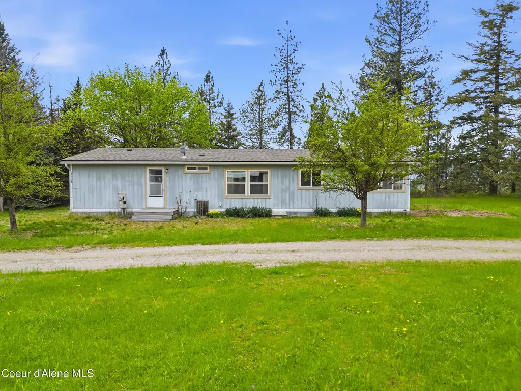 15510 & 18 N Government Way Hayden ID 83835