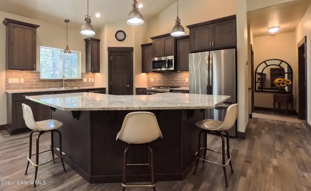 21642 N Massif Road Rathdrum ID 83858