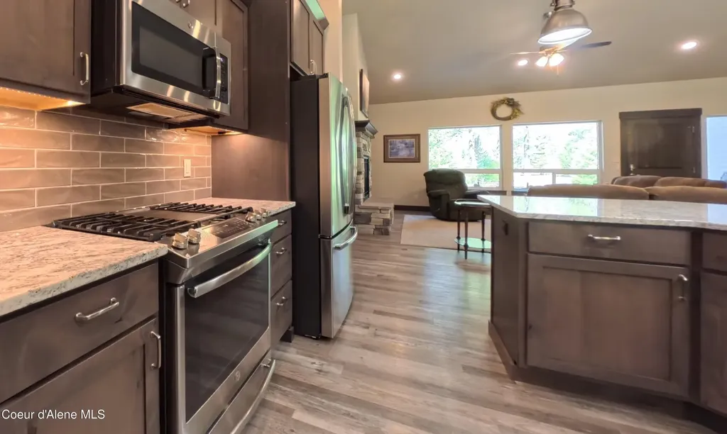 21642 N Massif Road Rathdrum ID 83858