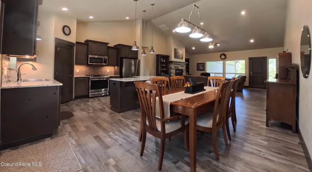 21642 N Massif Road Rathdrum ID 83858