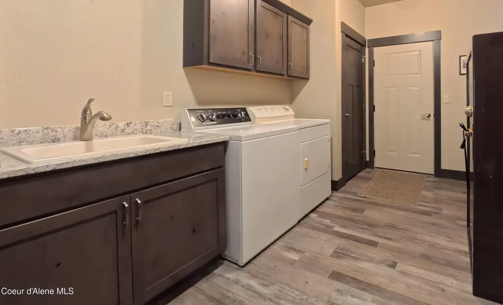 21642 N Massif Road Rathdrum ID 83858
