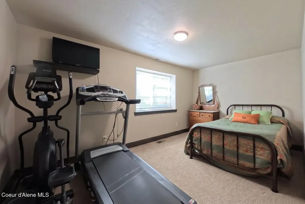 21642 N Massif Road Rathdrum ID 83858