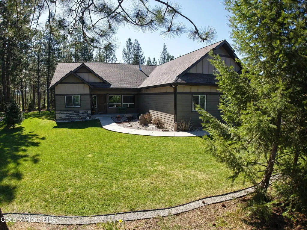 21642 N Massif Road Rathdrum ID 83858