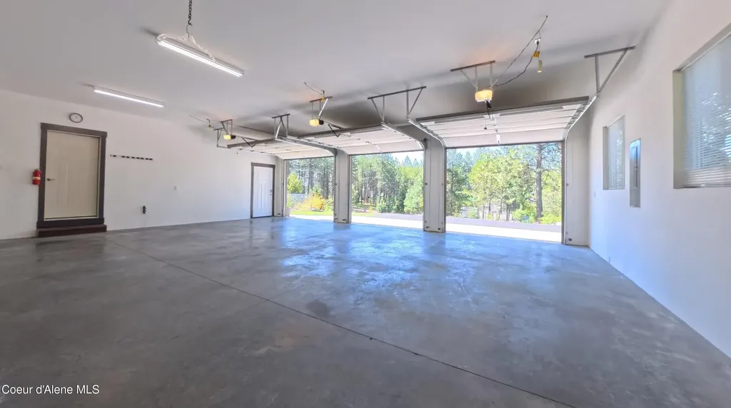 21642 N Massif Road Rathdrum ID 83858