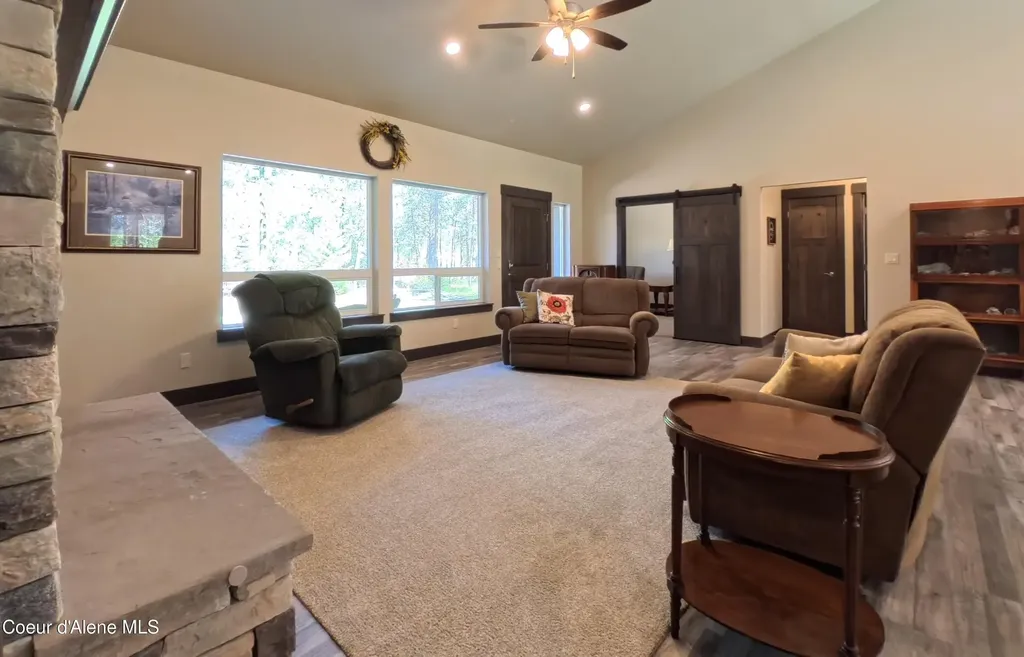 21642 N Massif Road Rathdrum ID 83858
