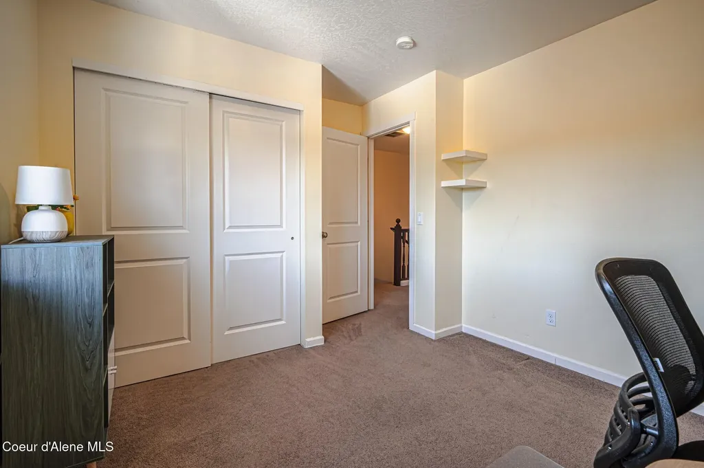 3664 E Arlington Lane Post Falls ID 83854