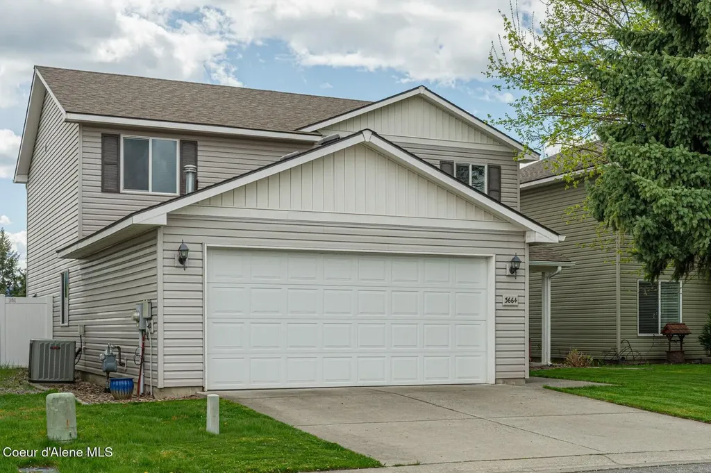 3664 E Arlington Lane Post Falls ID 83854