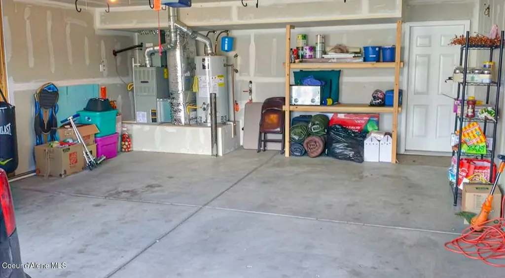 3664 E Arlington Lane Post Falls ID 83854