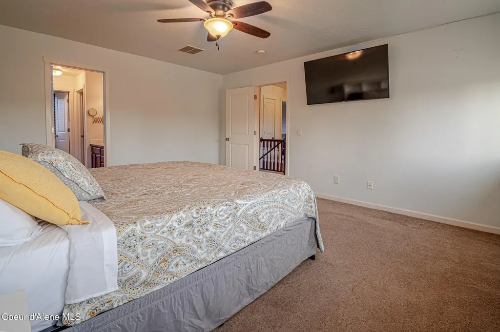 3664 E Arlington Lane Post Falls ID 83854