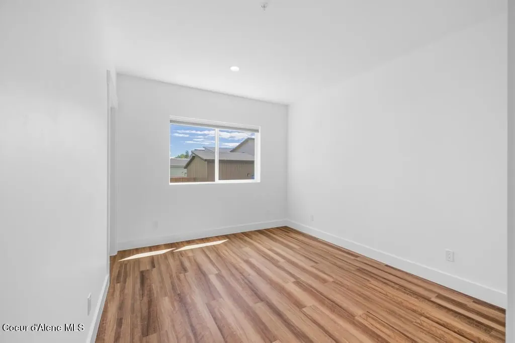 50 Carnelian Avenue Ponderay ID 83852