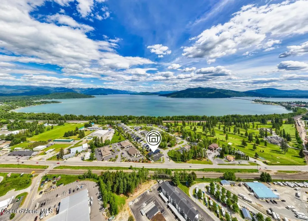 50 Carnelian Avenue Ponderay ID 83852