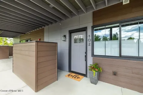 50 Carnelian Avenue Ponderay ID 83852