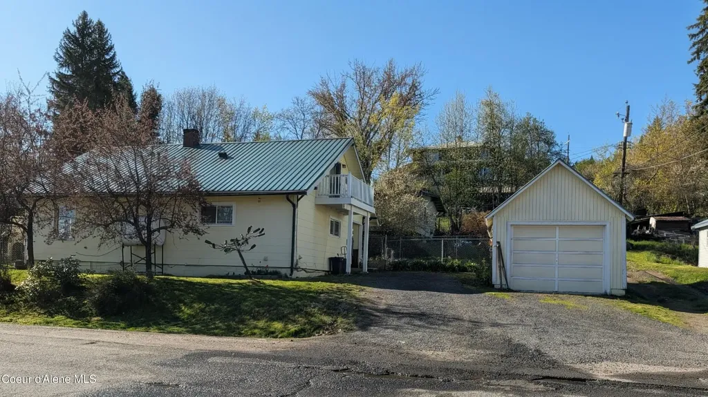 505 S 10th Street St. Maries ID 83861
