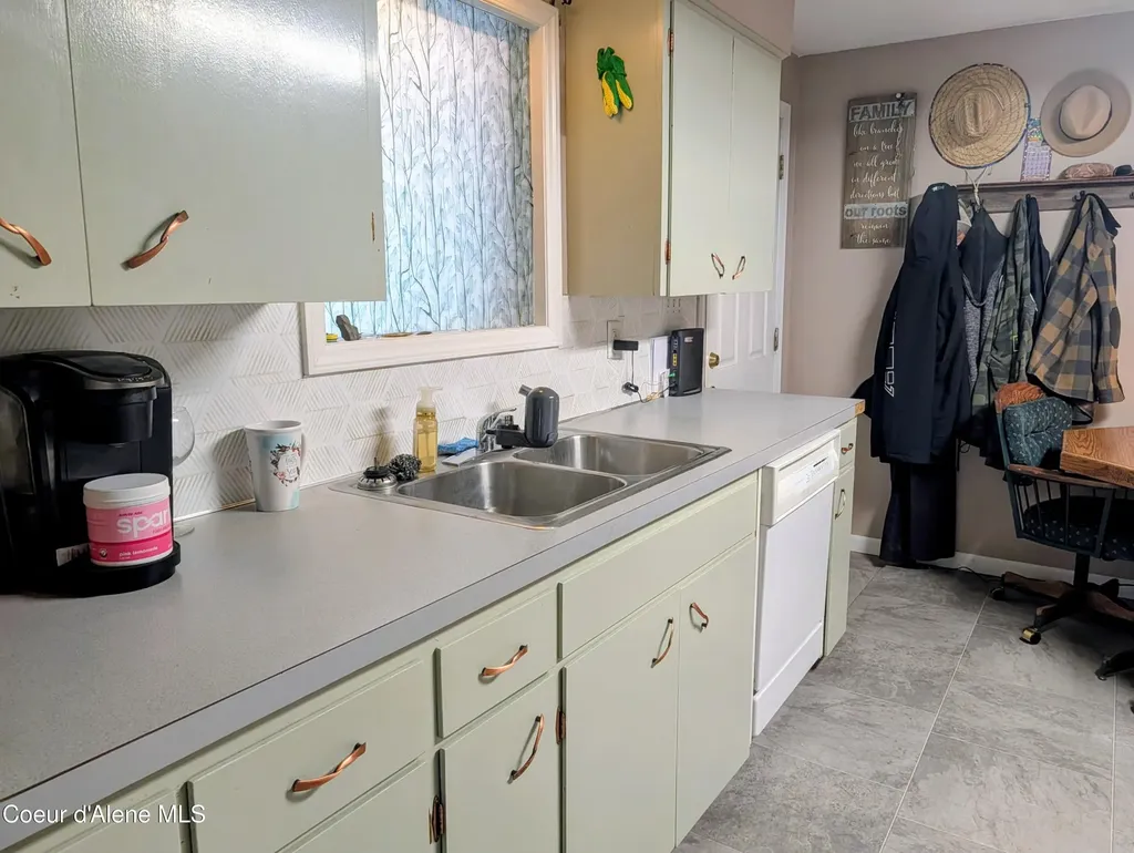 505 S 10th Street St. Maries ID 83861