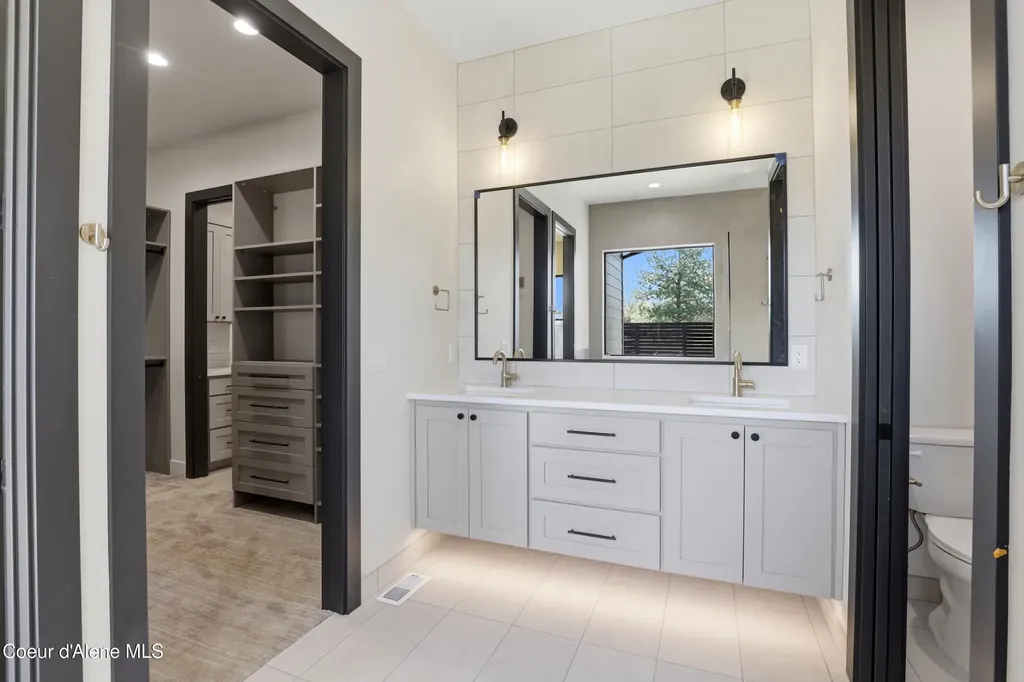 11006 N Armonia Way Hayden ID 83835