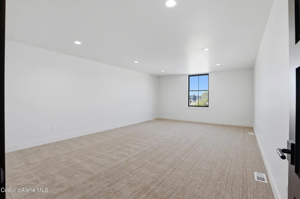11006 N Armonia Way Hayden ID 83835