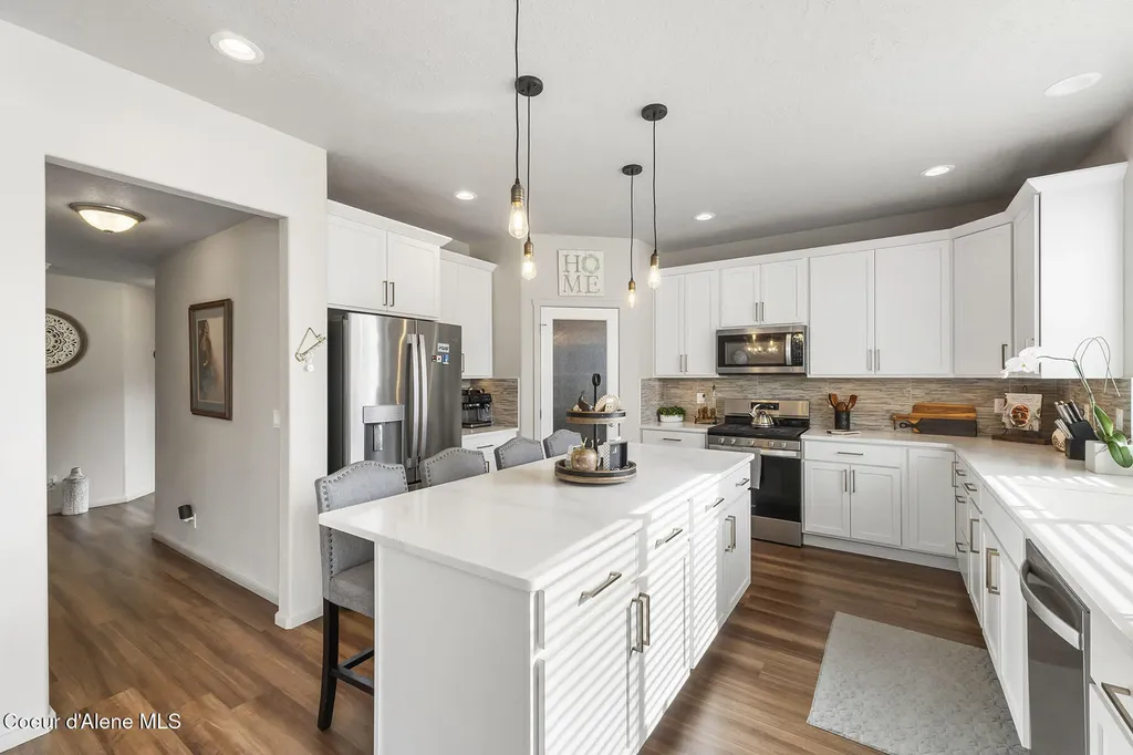 984 E Allenby Avenue Post Falls ID 83854