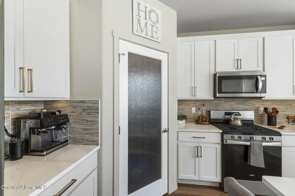 984 E Allenby Avenue Post Falls ID 83854