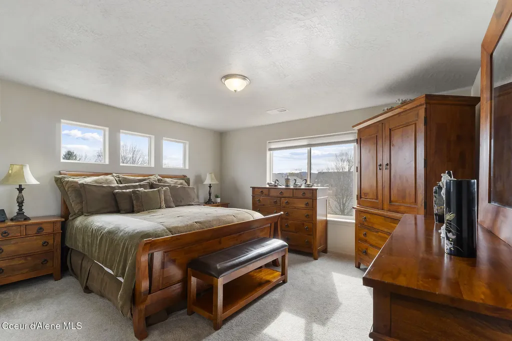 984 E Allenby Avenue Post Falls ID 83854