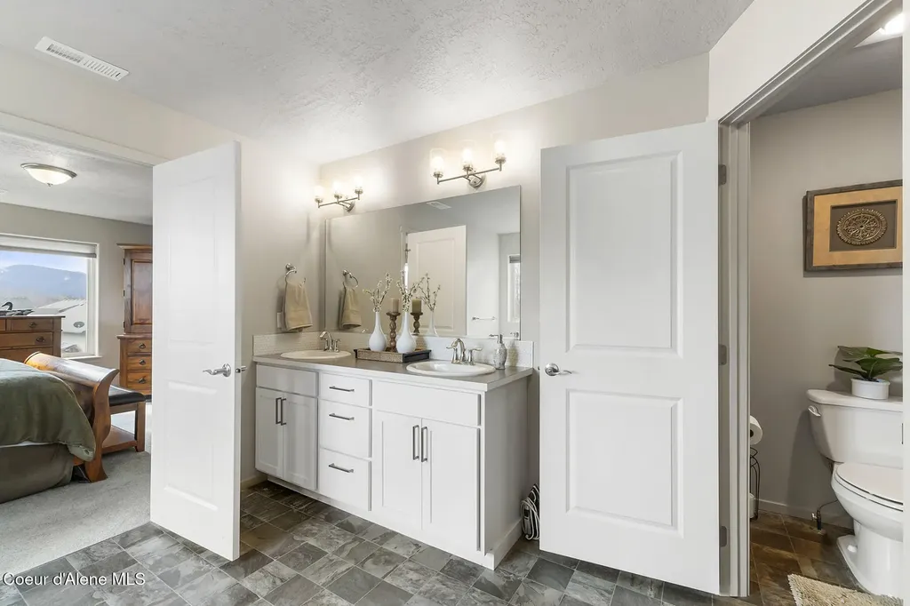984 E Allenby Avenue Post Falls ID 83854