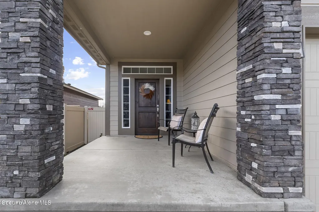 984 E Allenby Avenue Post Falls ID 83854