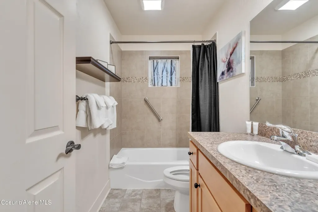 209 Pomrankey Lane Dover ID 83825