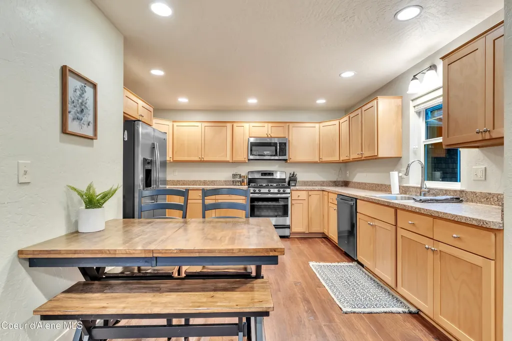 209 Pomrankey Lane Dover ID 83825