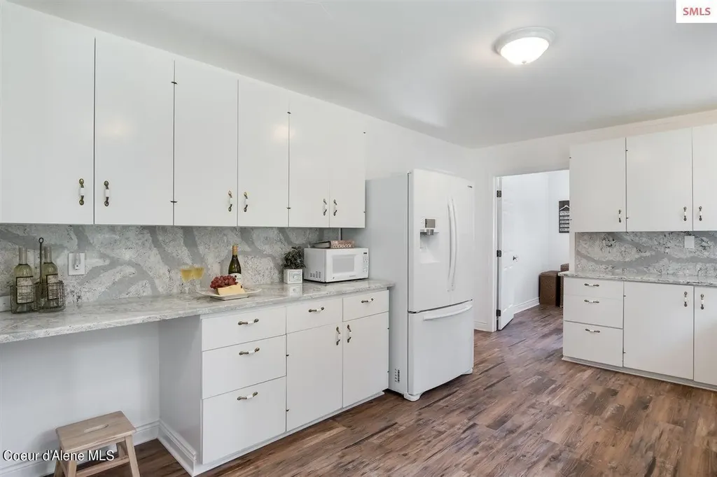 566 Timberlane Road Bonners Ferry ID 83805
