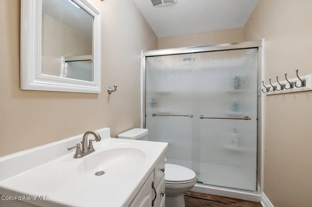 566 Timberlane Road Bonners Ferry ID 83805
