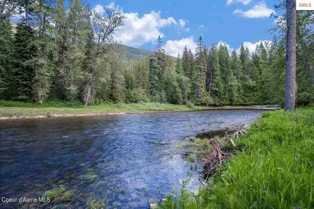 566 Timberlane Road Bonners Ferry ID 83805
